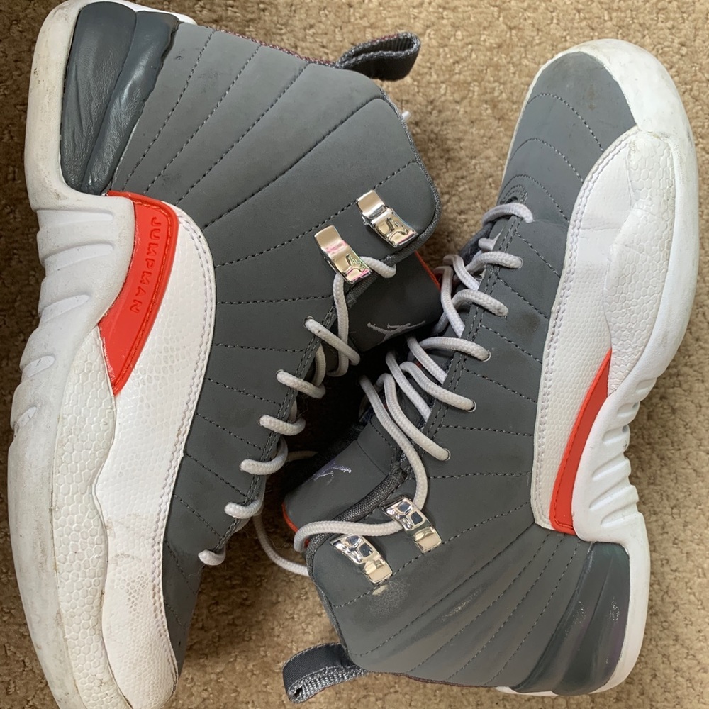 Jordan 12s Size 4 used